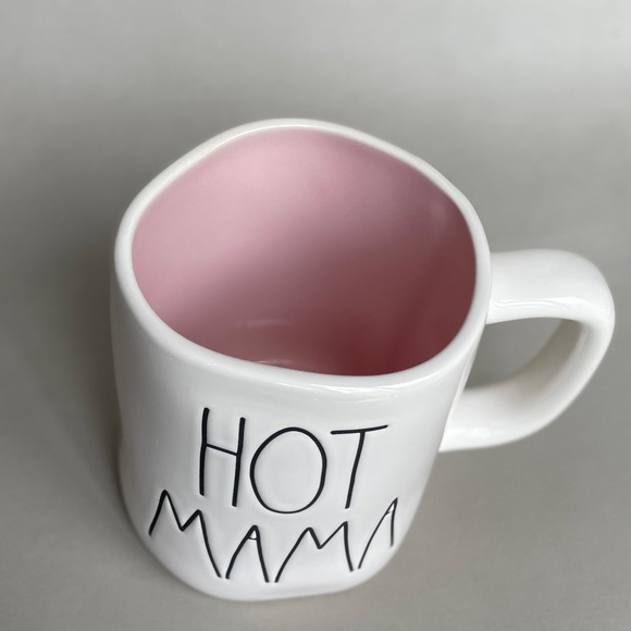 NWOT Rae Dunn “Hot Mama” Coffee Mug! - Picture 3 of 6